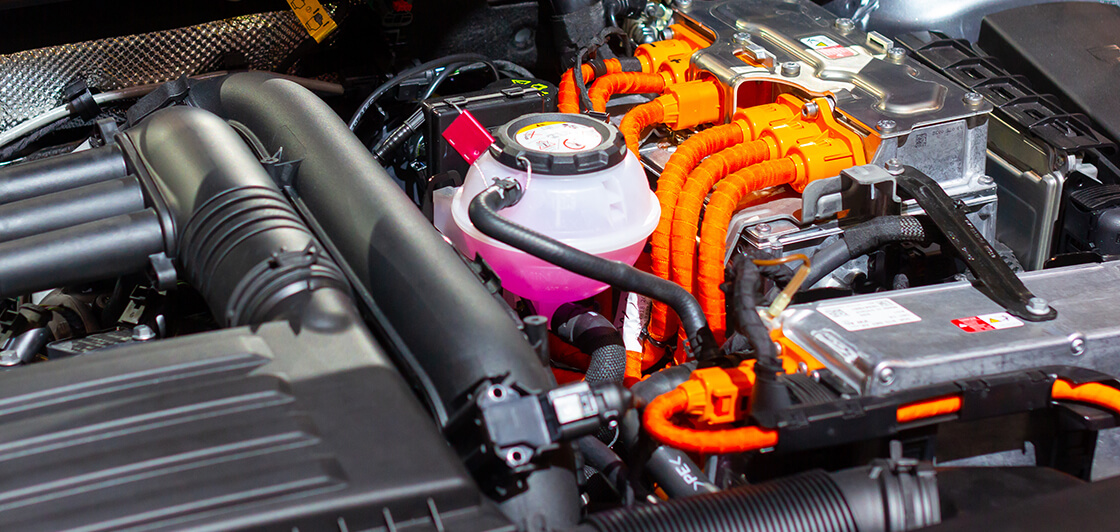 EV-Fluid-Header